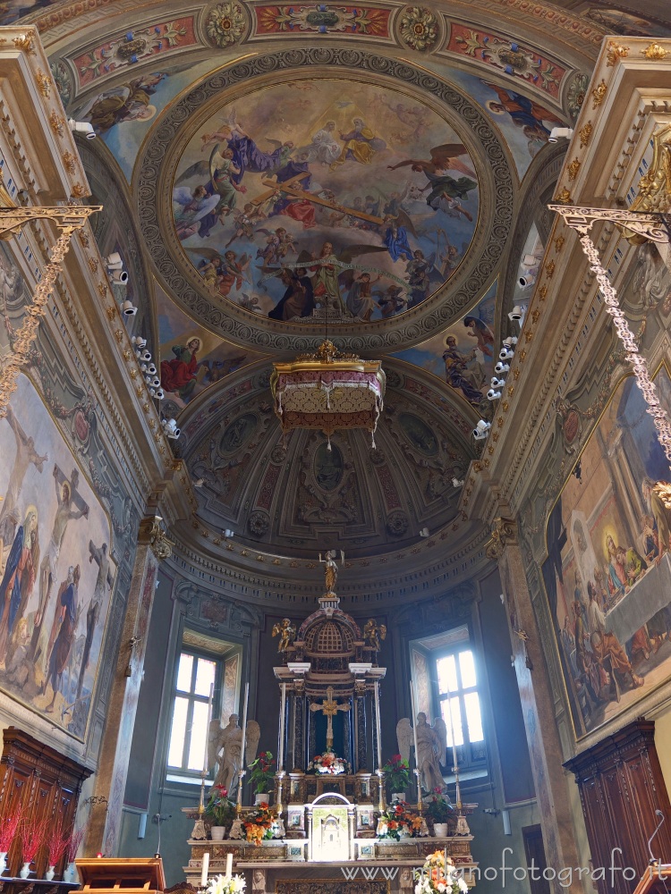 Meda (Monza e Brianza) - Presbiterio del Santuario del Santo Crocifisso